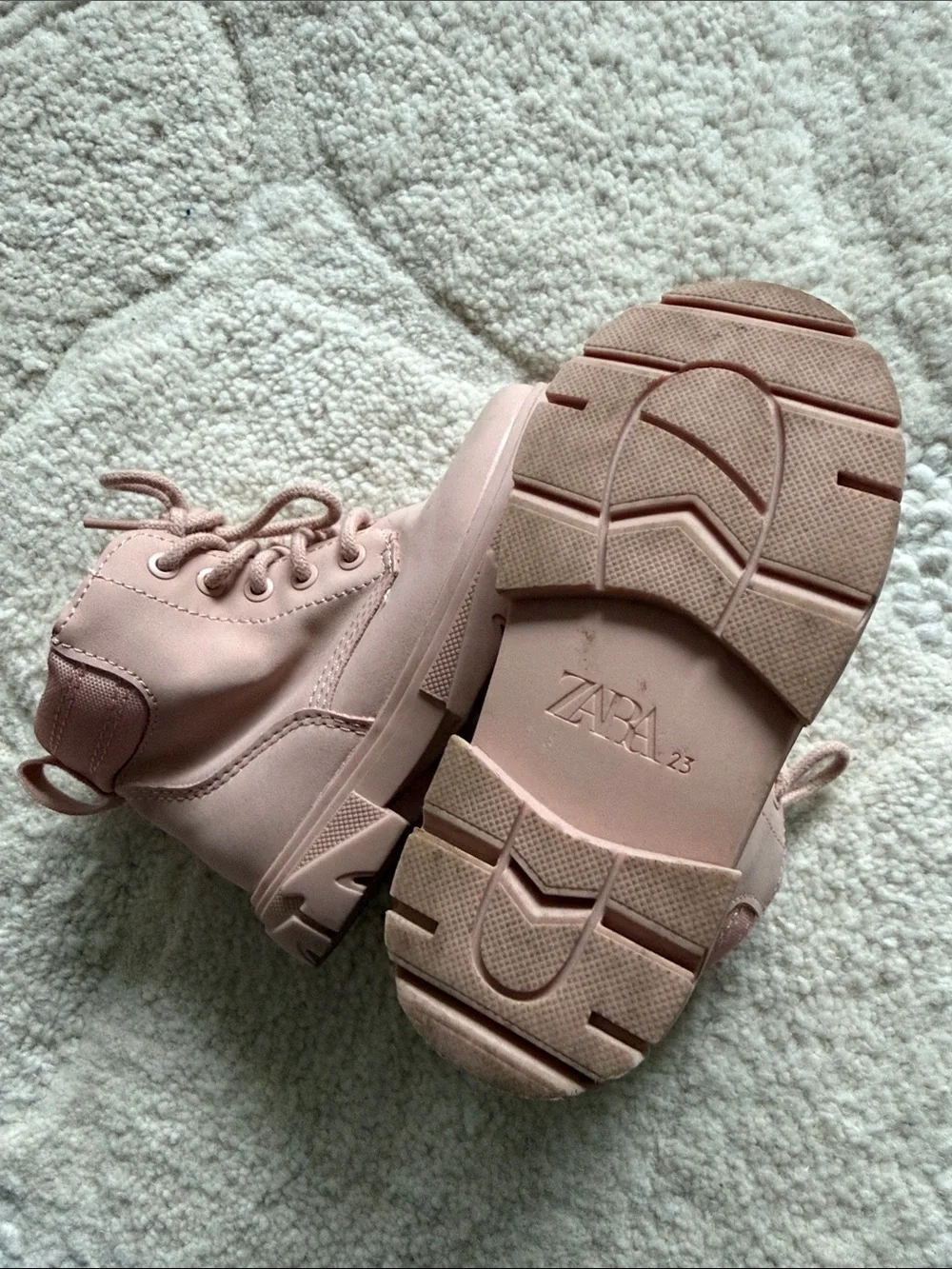 Zara stylish pink